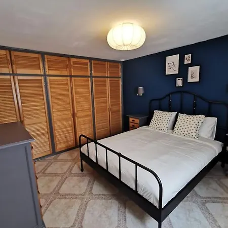 Cdz - Arteaga- Two With Queen Bed Apartment Cadiz