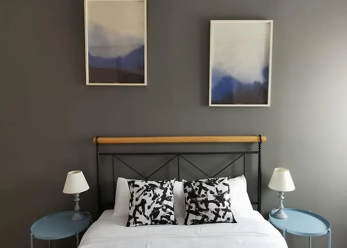 Cdz - Arteaga- Two With Queen Bed Apartment Cadiz