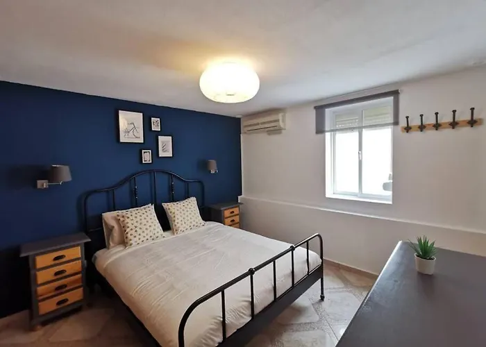 Cdz - Arteaga- Two With Queen Bed Apartmán *